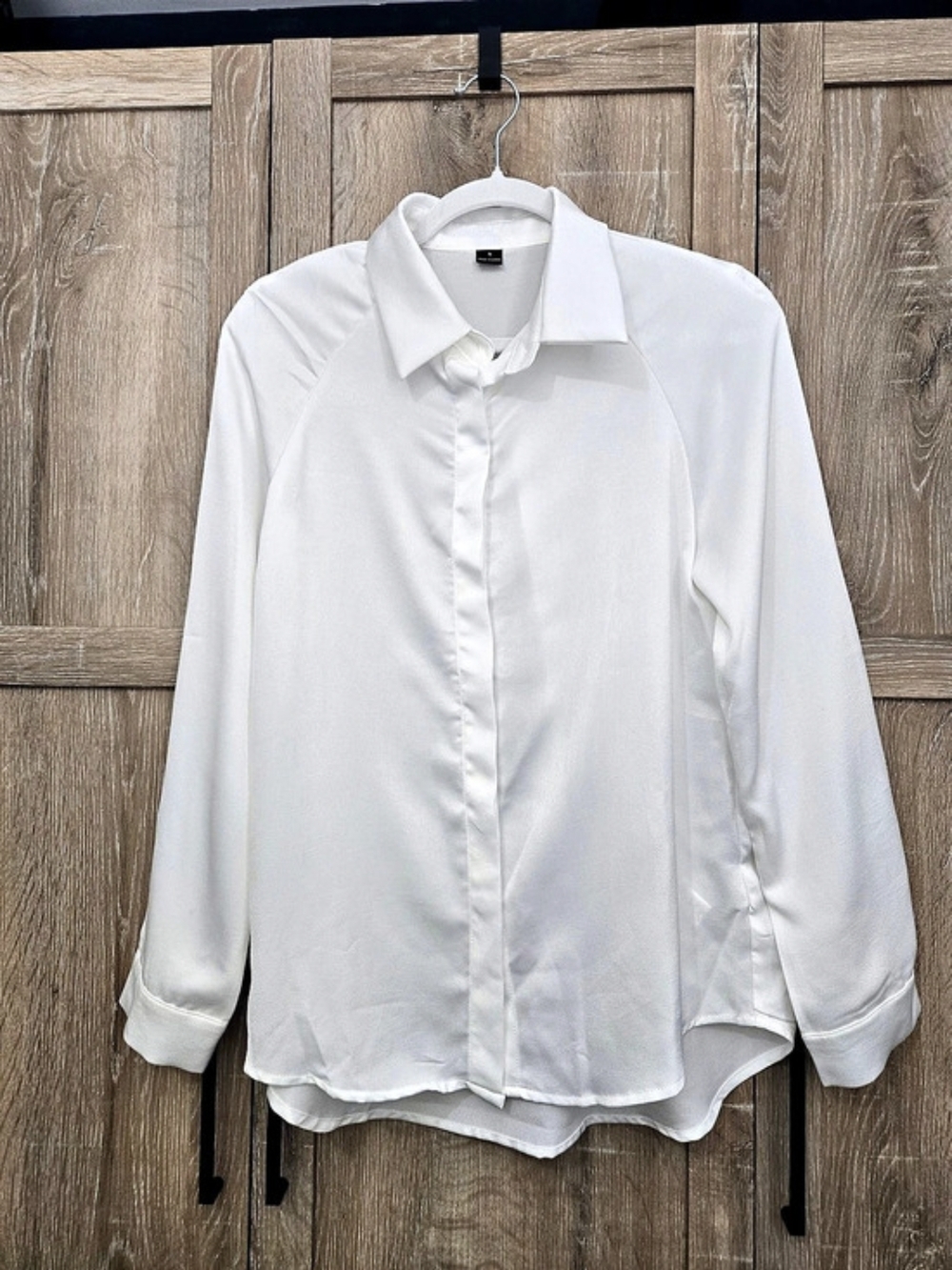 White Button-Down Blouse Size Small